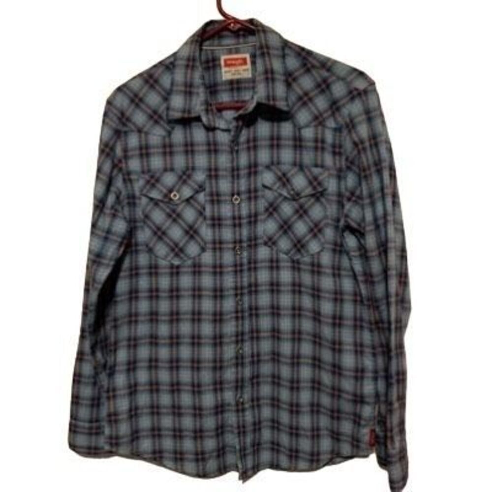 Wrangler Size Medium Blue Plaid Flannel Shirt
